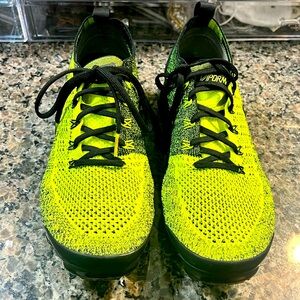 Nike Air VaporMax Flyknit 2 (Volt & Black)